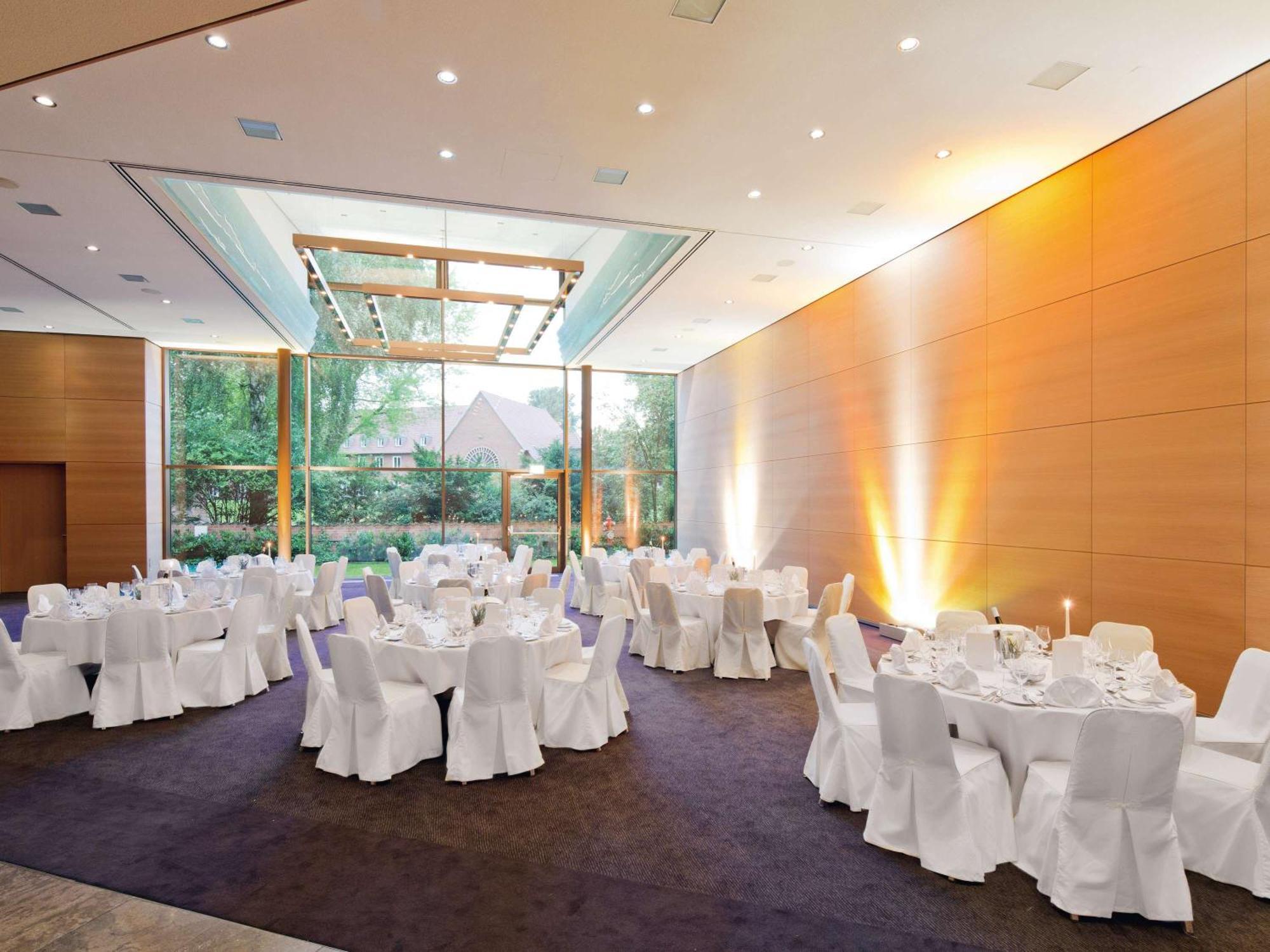 Movenpick Munster Am Aasee Hotel 4*