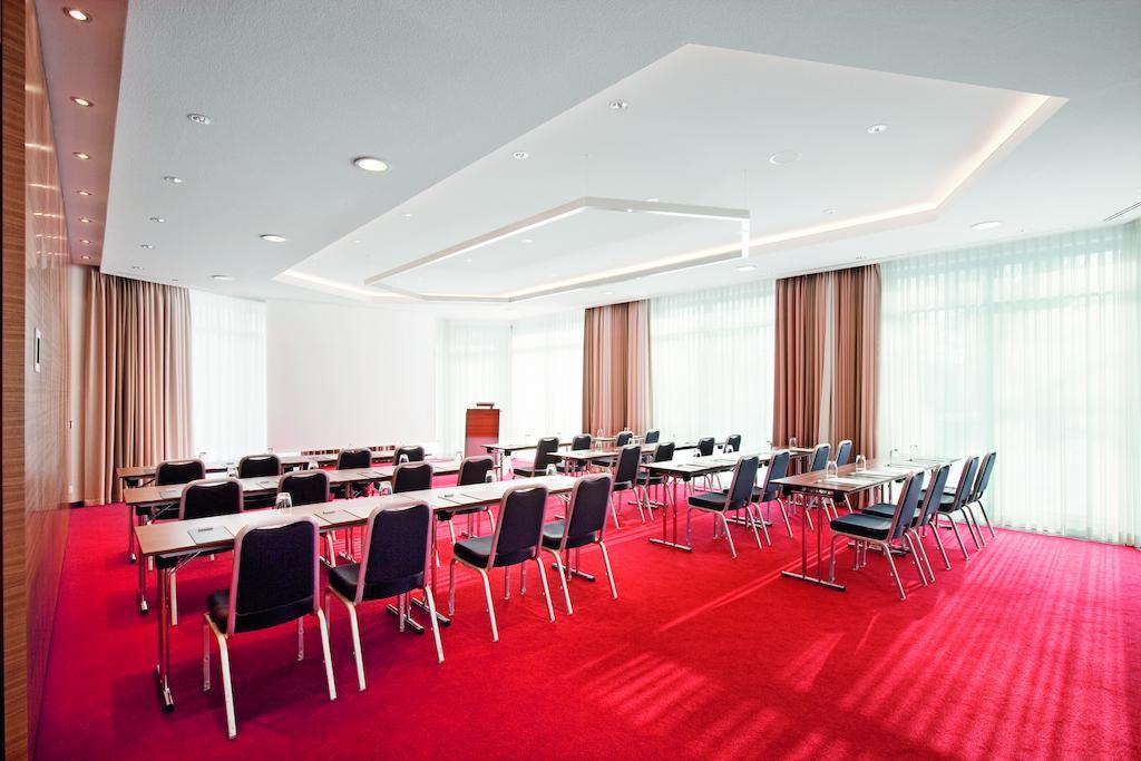 Hotel Movenpick Munster Am Aasee 4*